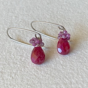 Rubin fülbevaló - ékszer - fülbevaló - lógó fülbevaló - Meska.hu