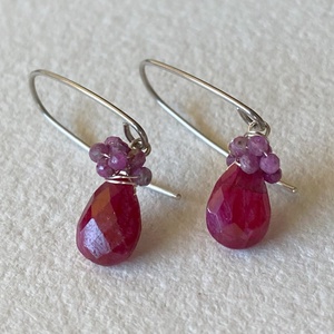 Rubin fülbevaló - ékszer - fülbevaló - lógó fülbevaló - Meska.hu