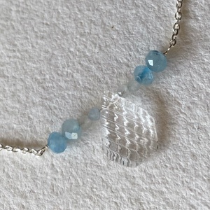 Akvamarin - hegyikristály nyaklánc - ékszer - nyaklánc - gyöngyös nyaklánc - Meska.hu