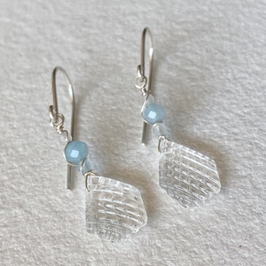 Akvamarin - hegyikristály fülbevaló - ékszer - fülbevaló - lógó csepp fülbevaló - Meska.hu
