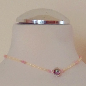 Gyermek nyaklánc (Üveg virág - 38 cm) - ékszer - nyaklánc - gyöngyös nyaklánc - Meska.hu