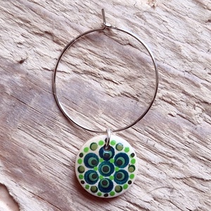 Pohár jelölő karika pontfestett függővel (zöld-natúr), Otthon & Életmód, Konyhafelszerelés, tálalás, Tálalás, Boros poharak, szettek, Festett tárgyak, Ékszerkészítés, MESKA