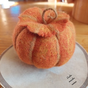 Közepes tök formájú nemez tároló, Otthon & Életmód, Dekoráció, Dísztárgy, Nemezelés, MESKA