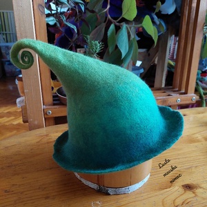 Nemez manó sapka kék virág - ruha & divat - sál, sapka, kendő - kalap - Meska.hu