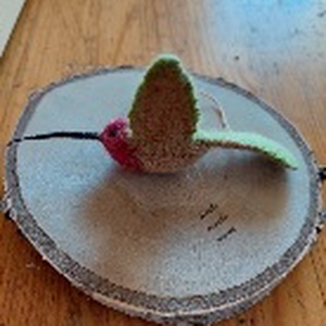 Nemez kolibri rózsaszín zöld - otthon & életmód - dekoráció - ajtó- és ablak dekoráció - ablakdísz - Meska.hu