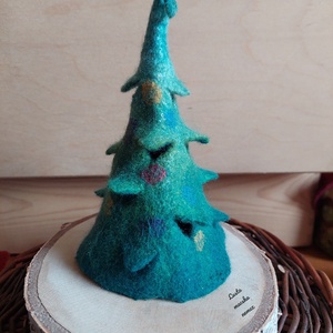 Nemez fenyőfa kunkorral mintás - Meska.hu