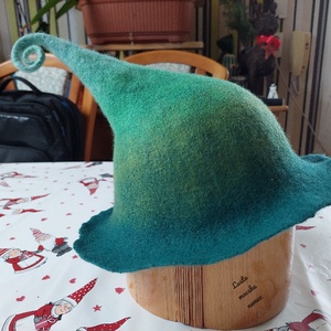 Nemez manó sapka zöld - ruha & divat - sál, sapka, kendő - kalap - Meska.hu