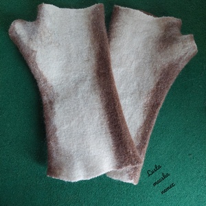 Nemez kézmelegítő barna mintás - ruha & divat - sál, sapka, kendő - kesztyű - Meska.hu