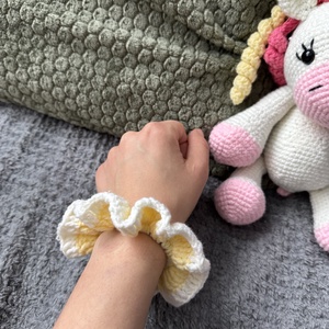 Luvia - Scrunchie, horgolt hajgumi  - ruha & divat - hajdísz & hajcsat - hajgumi - Meska.hu
