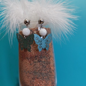 Pillangós Tejkvarc fülbevaló nemesacél bedugóval - ékszer - fülbevaló - lógó fülbevaló - Meska.hu