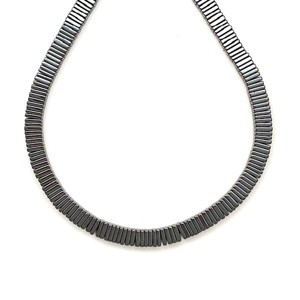 Hematit négyzet 4x1mm  ékszerkészítő alapanyag (füzér), Kellékek & szerszámok, Ásvány alapanyag, Ásványfüzér, , MESKA