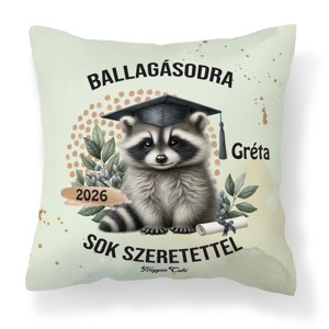 Ballagás 2026: mosómedve mintás egyedi párna névvel - személyre szabott emlék (POLI40-0402) - Meska.hu