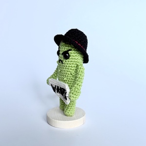 Pickle Paul- A savanyú uborka � horgolási minta (PDF) - diy (csináld magad) - szabásminta, útmutató - horgolási minta - Meska.hu