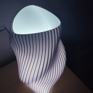 Modern 3D Nyomtatott Design Lámpa � Minimalista Elegancia, Otthon & Életmód, Lámpa, Asztali lámpa, , MESKA