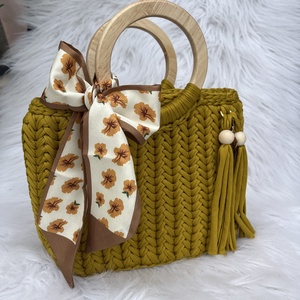 Mustársárga horgolt táska fa fogantyúval és selyemsállal - MAANED design  - táska & tok - kézitáska & válltáska - alkalmi táska - Meska.hu