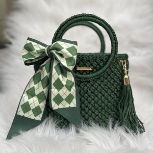 Mélyzöld kézitáska selyemsállal - MAANED design  - Meska.hu