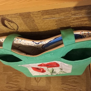 Válltáska pipacs mintával - táska & tok - bevásárlás & shopper táska - kenyeres zsák - Meska.hu