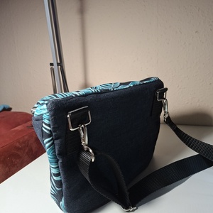 Oldaltáska pálmalevél mintával - táska & tok - bevásárlás & shopper táska - kenyeres zsák - Meska.hu