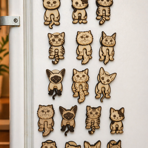 Cuki macskás hűtőmágnes � egyedi névvel, mozgatható fa ajándék gazdiknak - otthon & életmód - konyhafelszerelés, tálalás - konyhai dekoráció - hűtőmágnes - Meska.hu