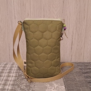 Virágos hatás :) vizhatlan kistáska/mobiltartó/övtáska - táska & tok - kézitáska & válltáska - vállon átvethető táska - Meska.hu