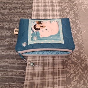 Barátok  :) neszesszer/sminktáska/irattartó - táska & tok - neszesszer - Meska.hu Barátok  :) neszesszer/sminktáska/irattartó - táska & tok - neszesszer - Meska.hu