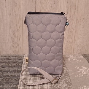 Marcipán házikók :) kistáska/mobiltartó/övtáska - táska & tok - kézitáska & válltáska - vállon átvethető táska - Meska.hu