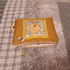 Bee mine :) neszesszer/sminktáska/irattartó - táska & tok - neszesszer - Meska.hu