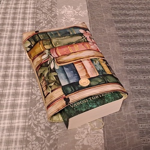 Csupa könyv :) könyvtasak, könyvtok, tablet tok - táska & tok - ebook & tablet tok - Meska.hu