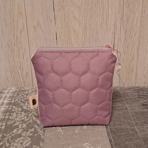 Ballagás nyuszi módra :) neszesszer/sminktáska/betéttartó - táska & tok - neszesszer - Meska.hu