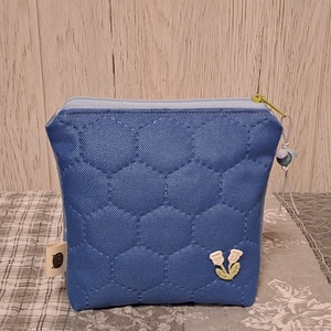 Tavaszi virágok :) neszesszer/sminktáska/betéttartó - táska & tok - neszesszer - Meska.hu