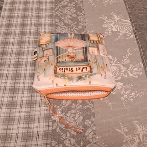 Ballet stúdió :) neszesszer/sminktáska/betéttartó - táska & tok - neszesszer - Meska.hu