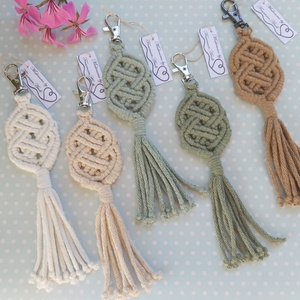 Kelta mintás makramé kulcstartó vagy táskadísz - táska & tok - kulcstartó & táskadísz - táskadísz - Meska.hu