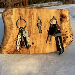 Fali kulcstartó - fa - Meska.hu