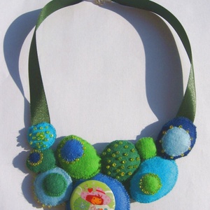 Lili és a szappanbuborékok - ékszer - nyaklánc - Meska.hu