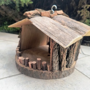 Madáretető  - Meska.hu