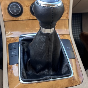 Volkswagen Passat B6 bőr váltószoknya - otthon & életmód - autó - autós váltószoknya - Meska.hu