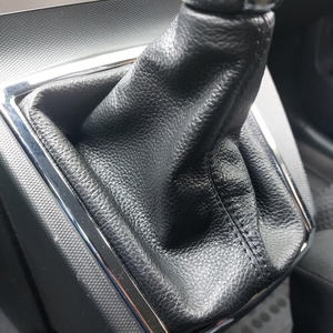 Toyota Corolla Verso bőr váltószoknya - Meska.hu