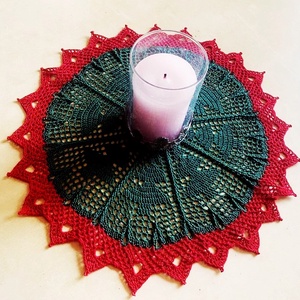 Horgolt karácsonyi terítő - otthon & életmód - dekoráció - asztal és polc dekoráció - asztal és polc dekoráció - Meska.hu