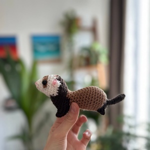 Horgolt görényke! - játék & sport - plüssállat & játékfigura - más figura - Meska.hu