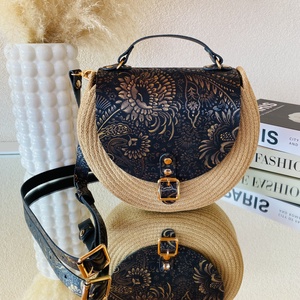 Különleges női táska, valódi bőr kiegészítőkkel - Meska.hu