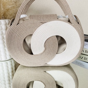 Különleges női táska - Egyedi táska választható színekben - táska & tok - kézitáska & válltáska - vállon átvethető táska - Meska.hu