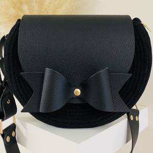 Különleges női táska, valódi bőr kiegészítőkkel - táska & tok - kézitáska & válltáska - vállon átvethető táska - Meska.hu