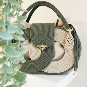 Különleges női táska - Egyedi táska választható színekben - táska & tok - kézitáska & válltáska - vállon átvethető táska - Meska.hu