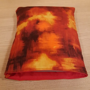 AKCIÓS (kisebb anyaghiba miatt) tüzes ölelhető könyvtok - könyv & zene - könyv - Meska.hu