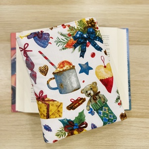 Karácsonyi ölelhető könyvtok , Otthon & Életmód, Papír, írószer, Könyv- és füzetborító, Varrás, MESKA