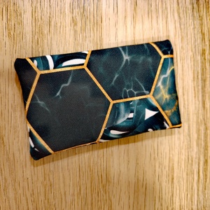 Márványos zsepitartó - táska & tok - pénztárca & más tok - zsebkendőtartó tok - Meska.hu