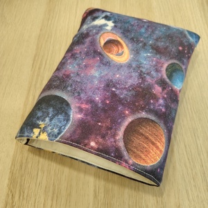 Bolygós könyvtok - otthon & életmód - papír, írószer - könyv- és füzetborító - Meska.hu