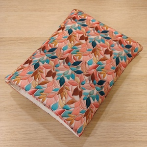 Vízhatlan ölelhető könyvtok (rózsaszín leveles)  - könyv & zene - könyvtok - Meska.hu