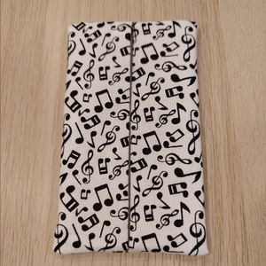 Hangjegyes zsepitartó, Táska & Tok, Pénztárca & Más tok, Zsebkendőtartó tok, Varrás, MESKA