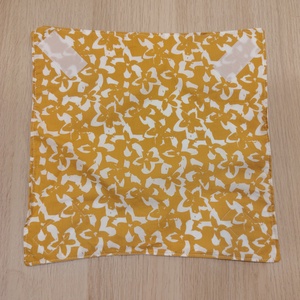 Virágos újraszalvéta - táska & tok - uzsonna- & ebéd tartó - szendvics csomagoló - Meska.hu